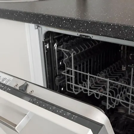 Warszawa-wlochy Serene By Bookinghost Varsavia