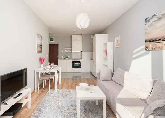 Apartamento Warszawa-wlochy Serene By Bookinghost