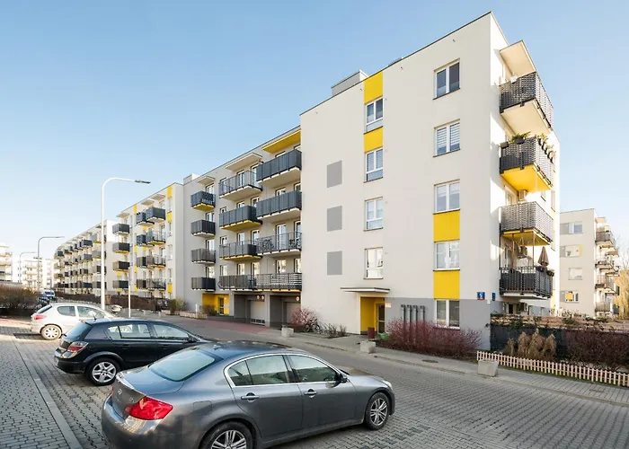 Warszawa-wlochy Serene By Bookinghost * Varsovie