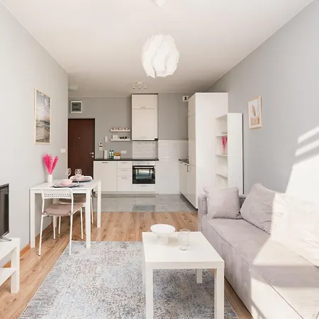Apartmán Warszawa-wlochy Serene By Bookinghost